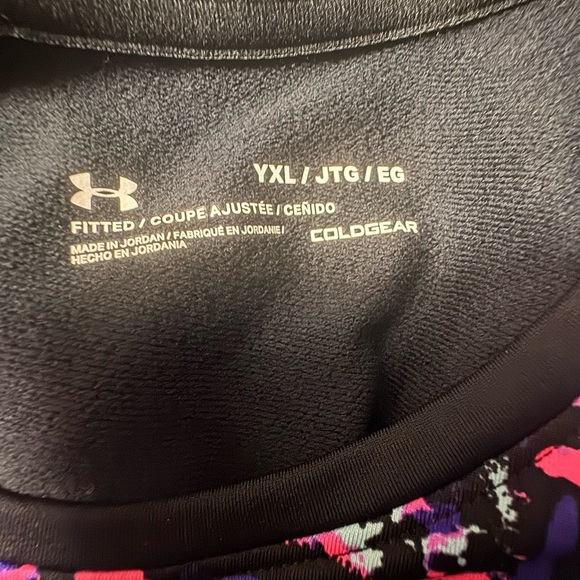 Under Armour Girls' Cozy Novelty Long Slip Crew Neck T-Shirt - Picture 4 of 4